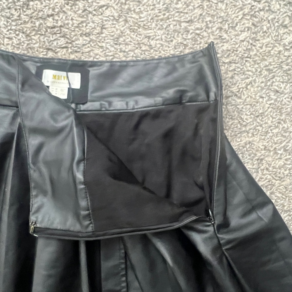 Anthropologie Maeve Whimsy Goth Black Faux Leather Pleated Mini Skirt - Picture 8 of 12
